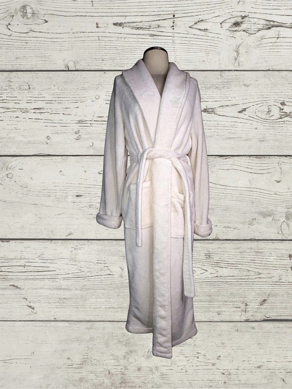 Royal Velvet Plush Robe in White Full Length Size S/M Like New